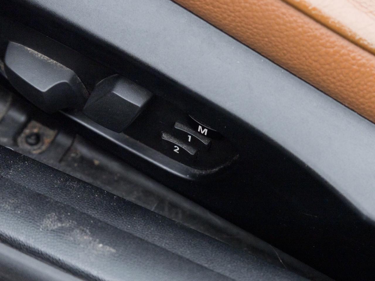 2011 BMW 3 Series 2dr Cabriolet 328i RWD Photo