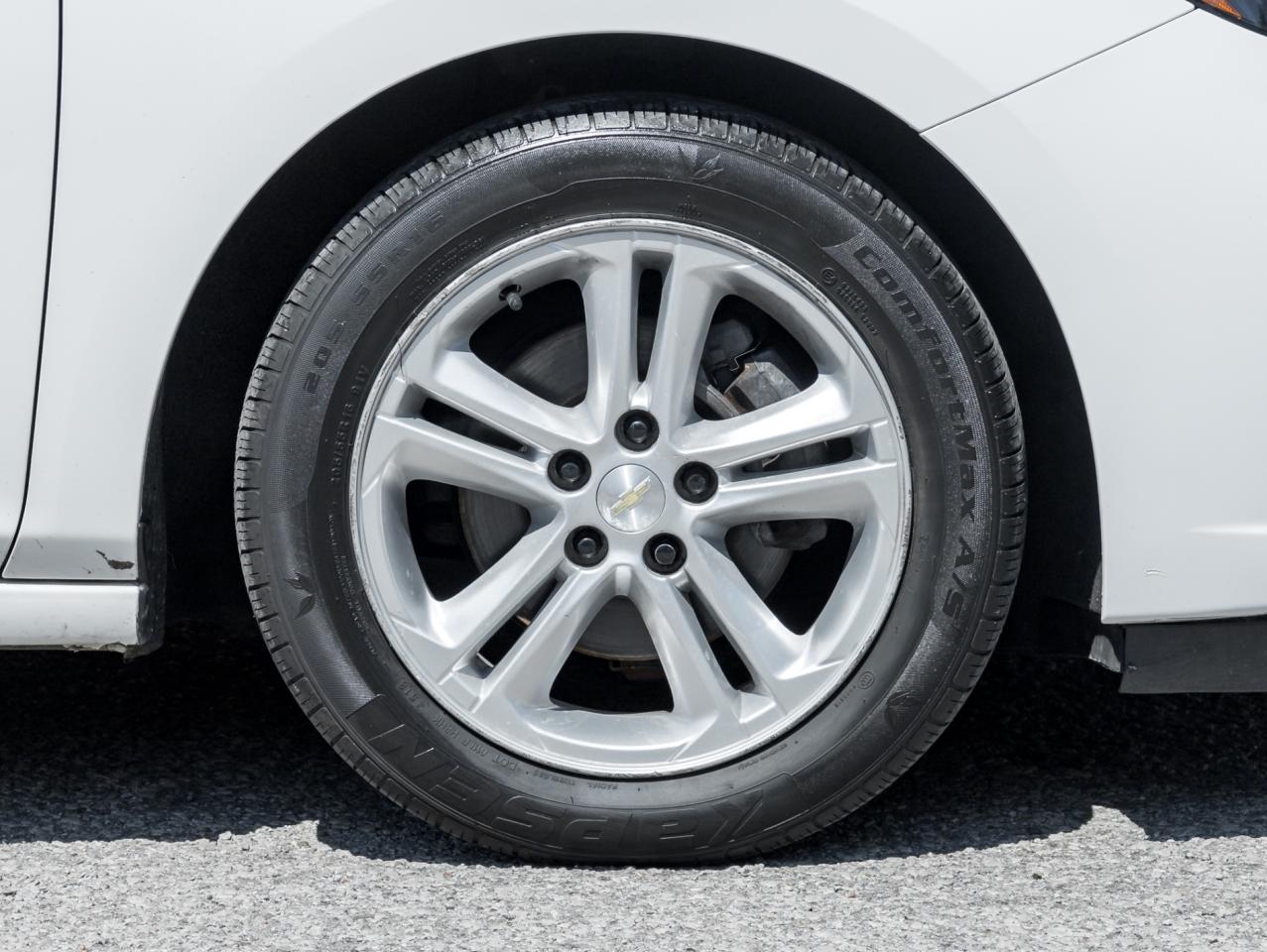 2017 Chevrolet Cruze 4dr Sdn Photo