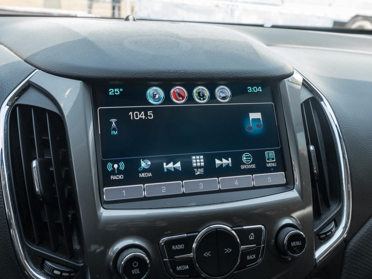 2017 Chevrolet Cruze 4dr Sdn Photo