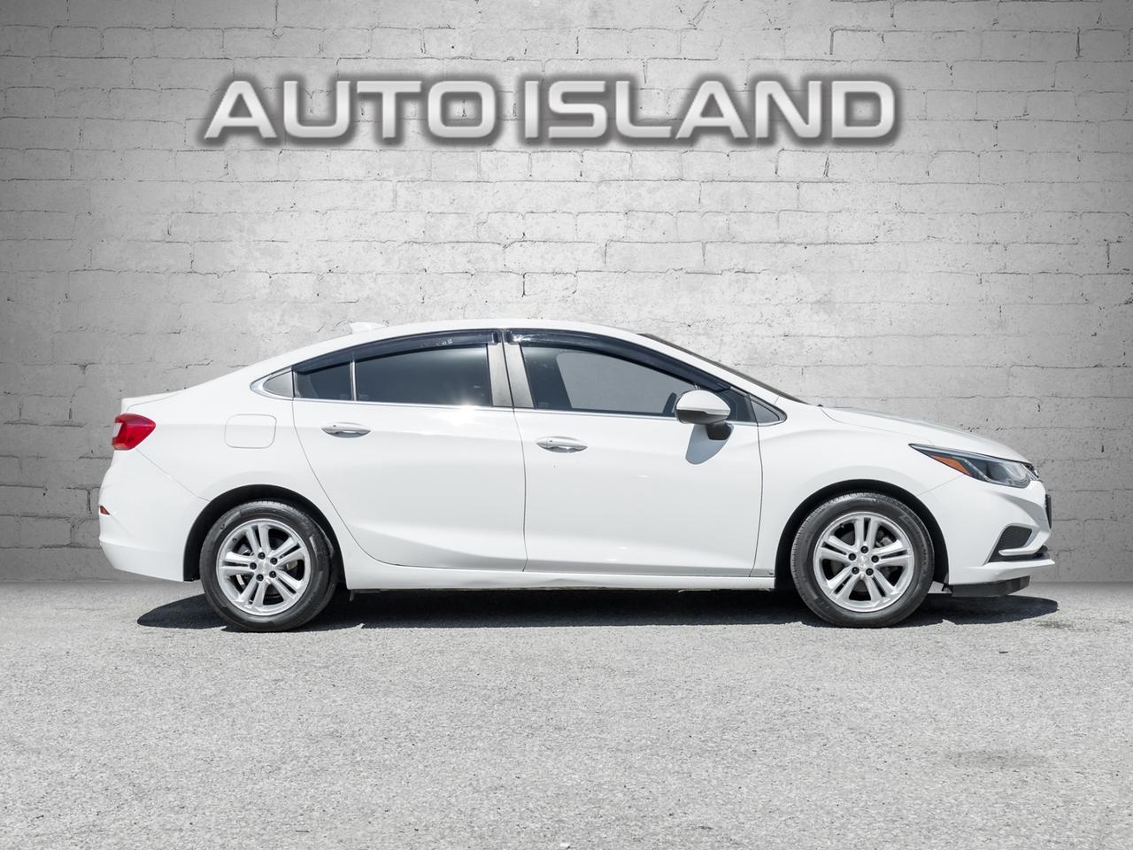 2017 Chevrolet Cruze 4dr Sdn Photo