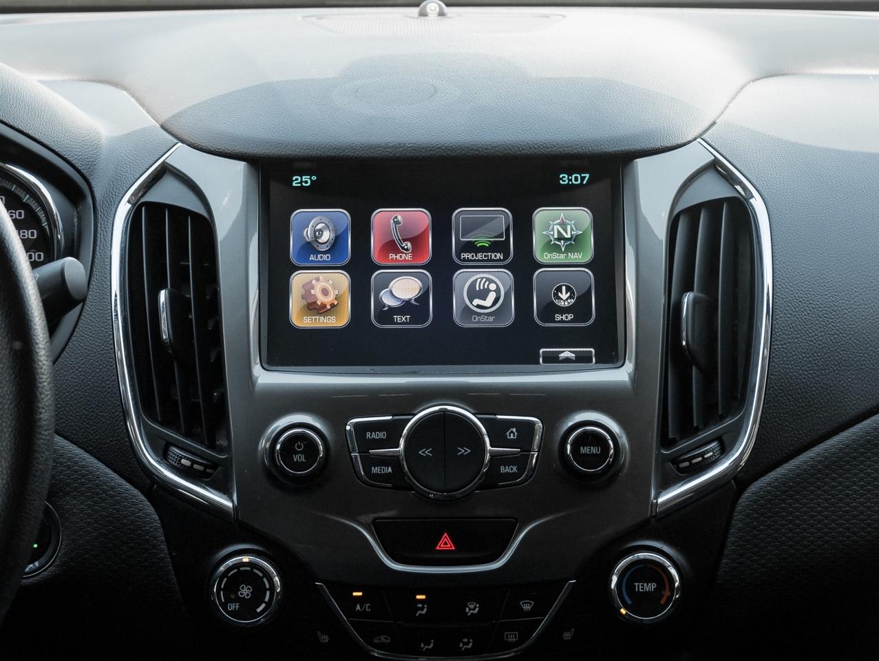 2017 Chevrolet Cruze 4dr Sdn Photo