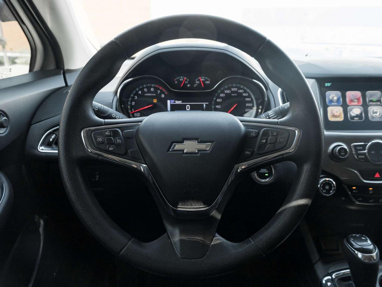 2017 Chevrolet Cruze 4dr Sdn Photo