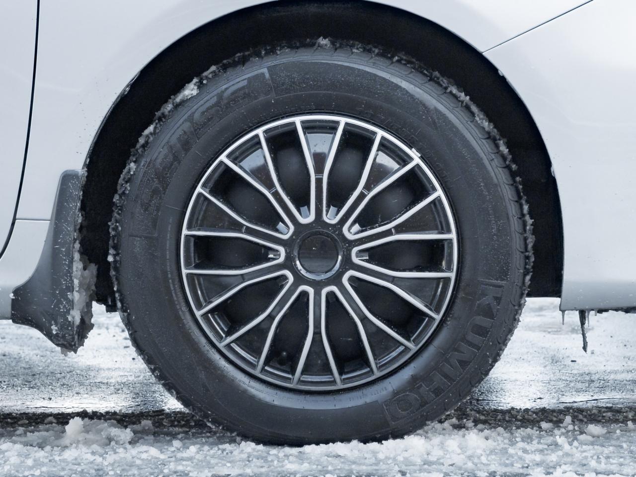 2013 Toyota Corolla -Heated Seats-Power Group-Keyless-NO Accidents Photo3