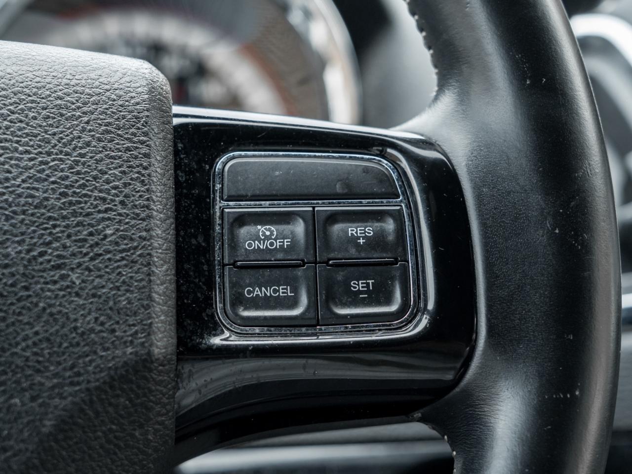 2016 Dodge Grand Caravan SXT Premium Plus Photo