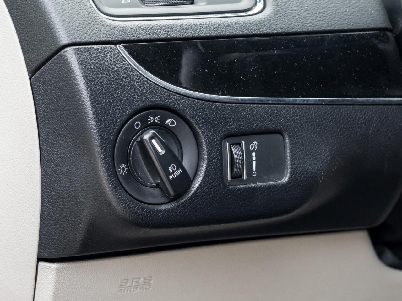 2016 Dodge Grand Caravan SXT Premium Plus Photo