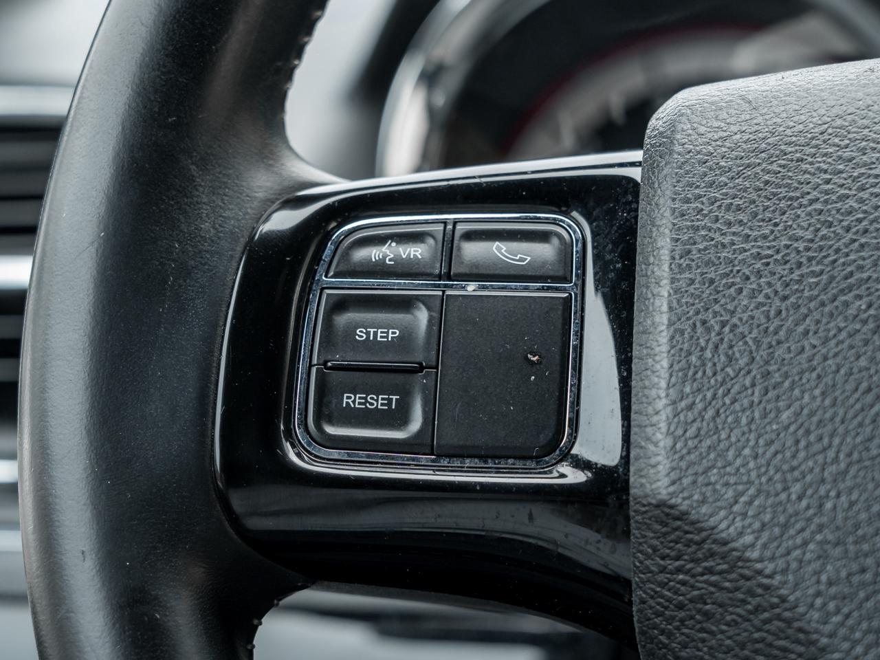 2016 Dodge Grand Caravan SXT Premium Plus Photo
