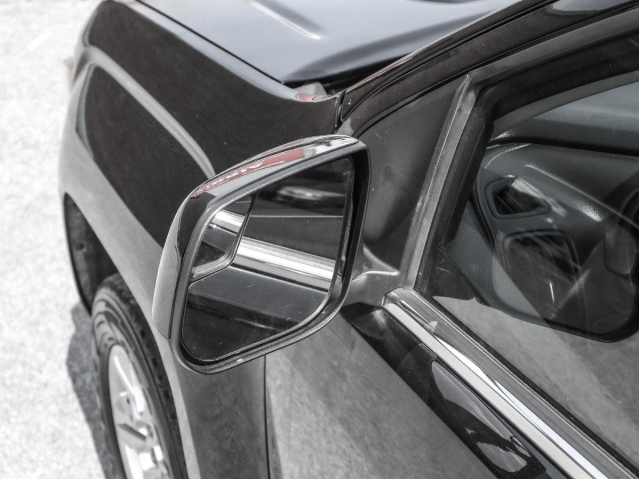 2019 GMC Canyon 4WD Crew Cab 128.3 SLE Photo