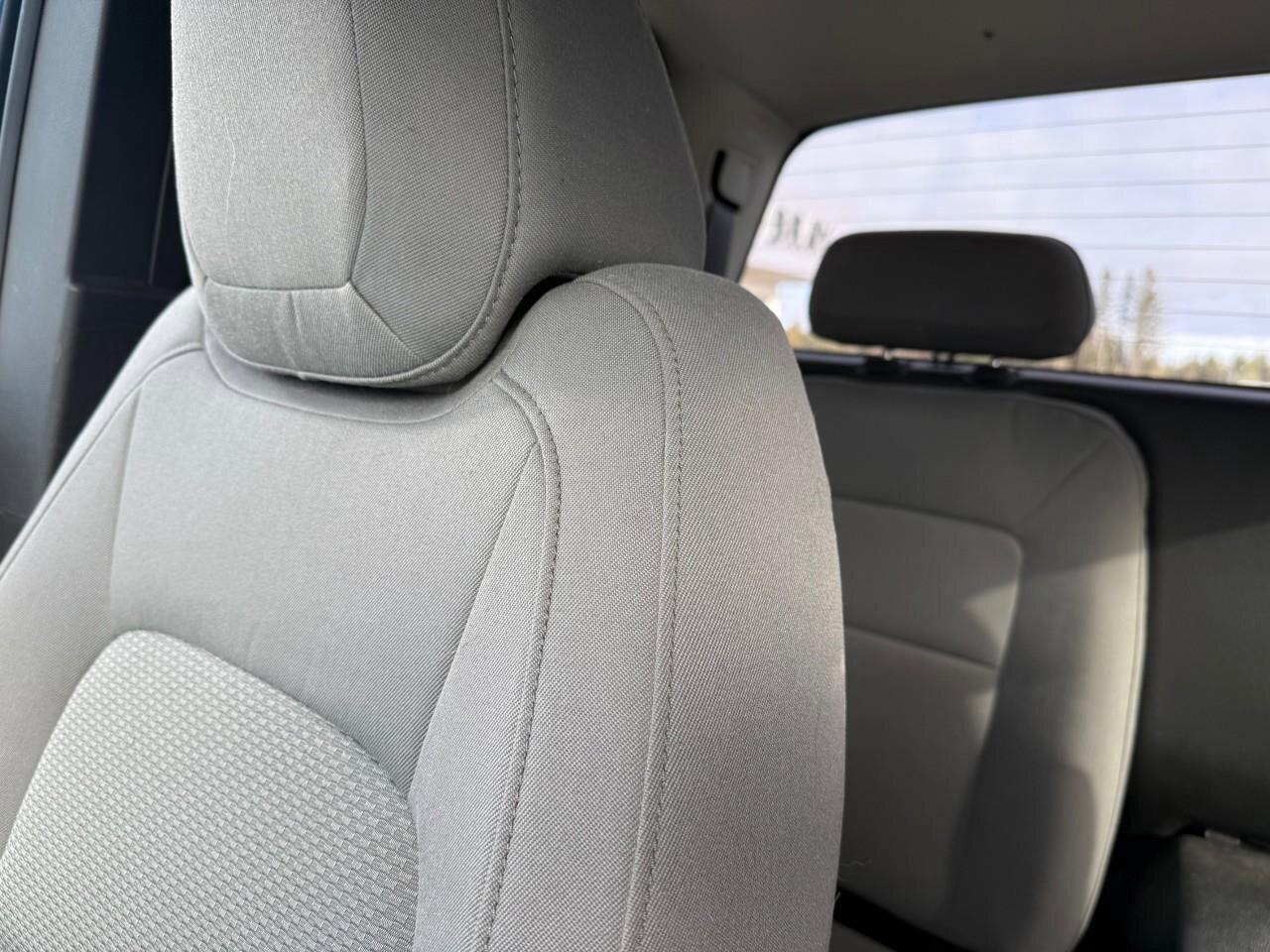 2016 GMC Canyon 4WD   TONNEAU COVER, RUNNING BOARDS, CERTIFIED. Photo