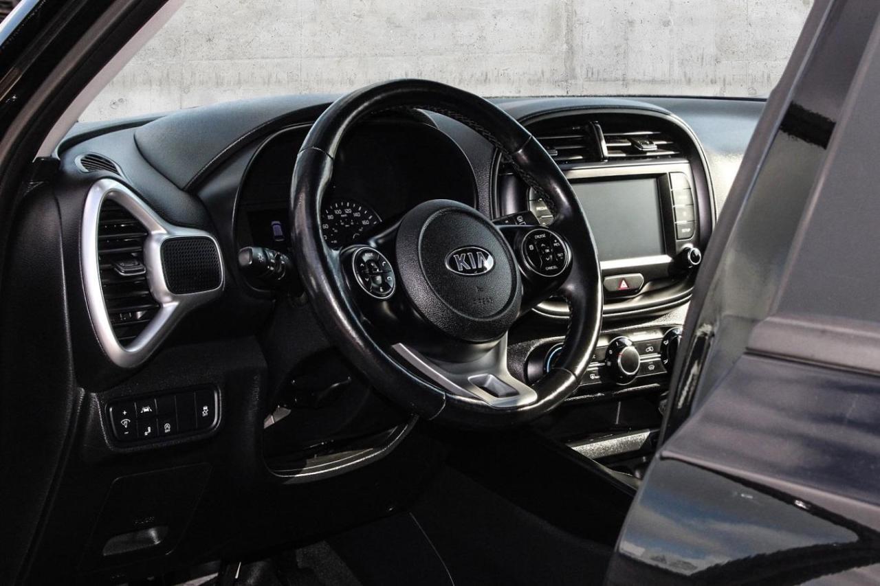 2020 Kia Soul HtdSeats BkpCam Photo