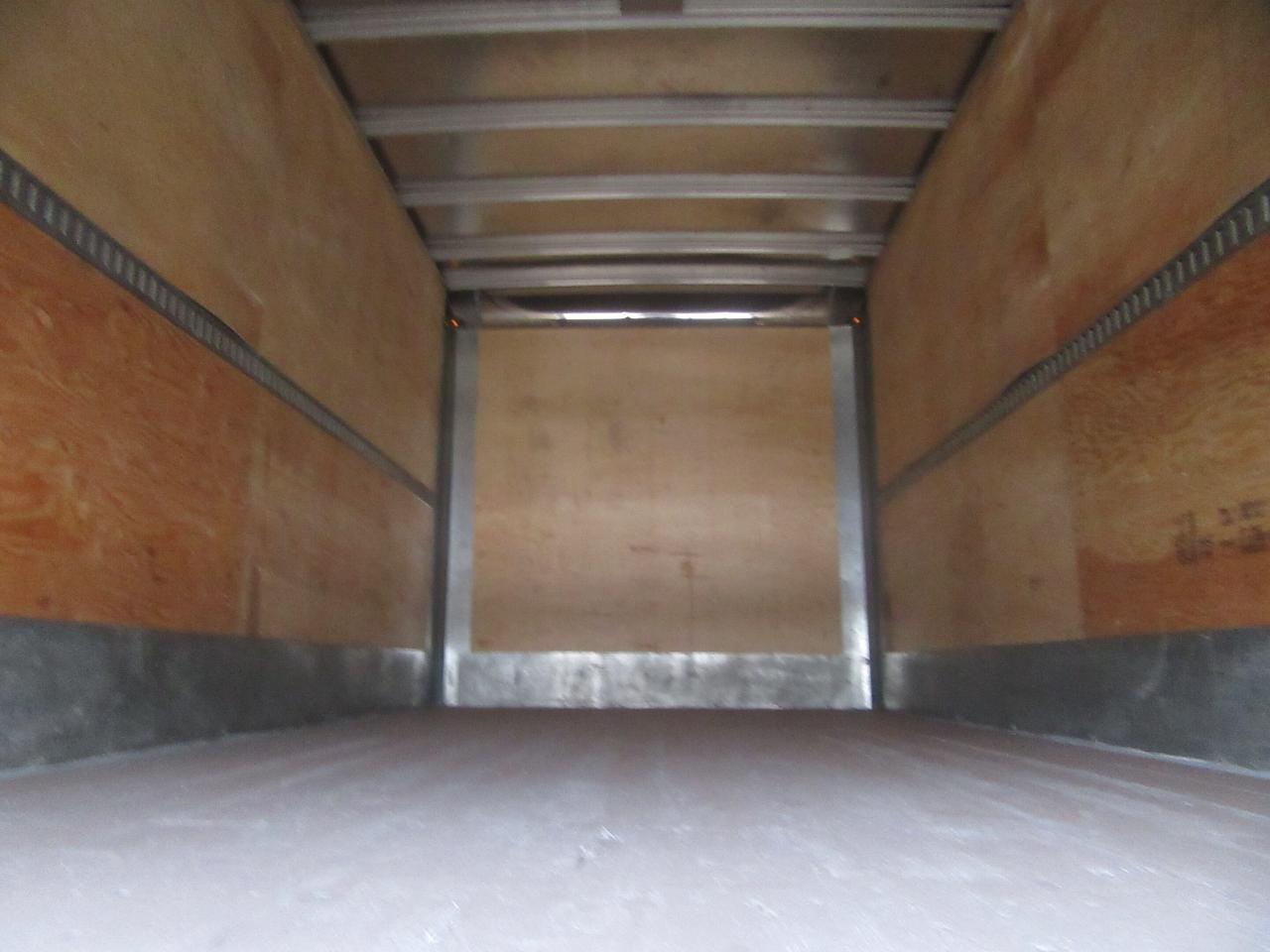 2021 Isuzu IsuzuNPR GAS 18 FT HIGH & WIDE ALUMINUM BOX & RAMP Photo4