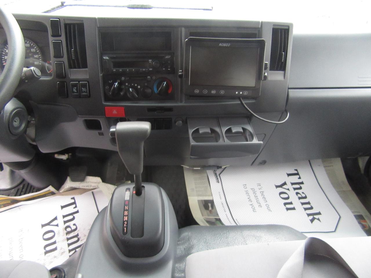 2021 Isuzu IsuzuNPR GAS 18 FT HIGH & WIDE ALUMINUM BOX & RAMP Photo