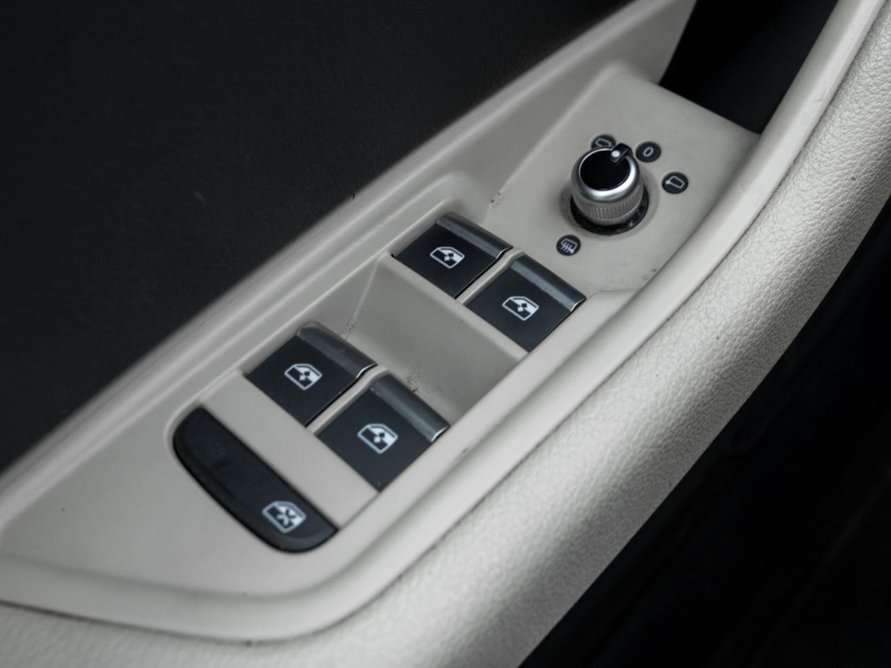 2017 Audi A4 4dr Sdn Auto Progressive Quattro !! Mint Condition Photo