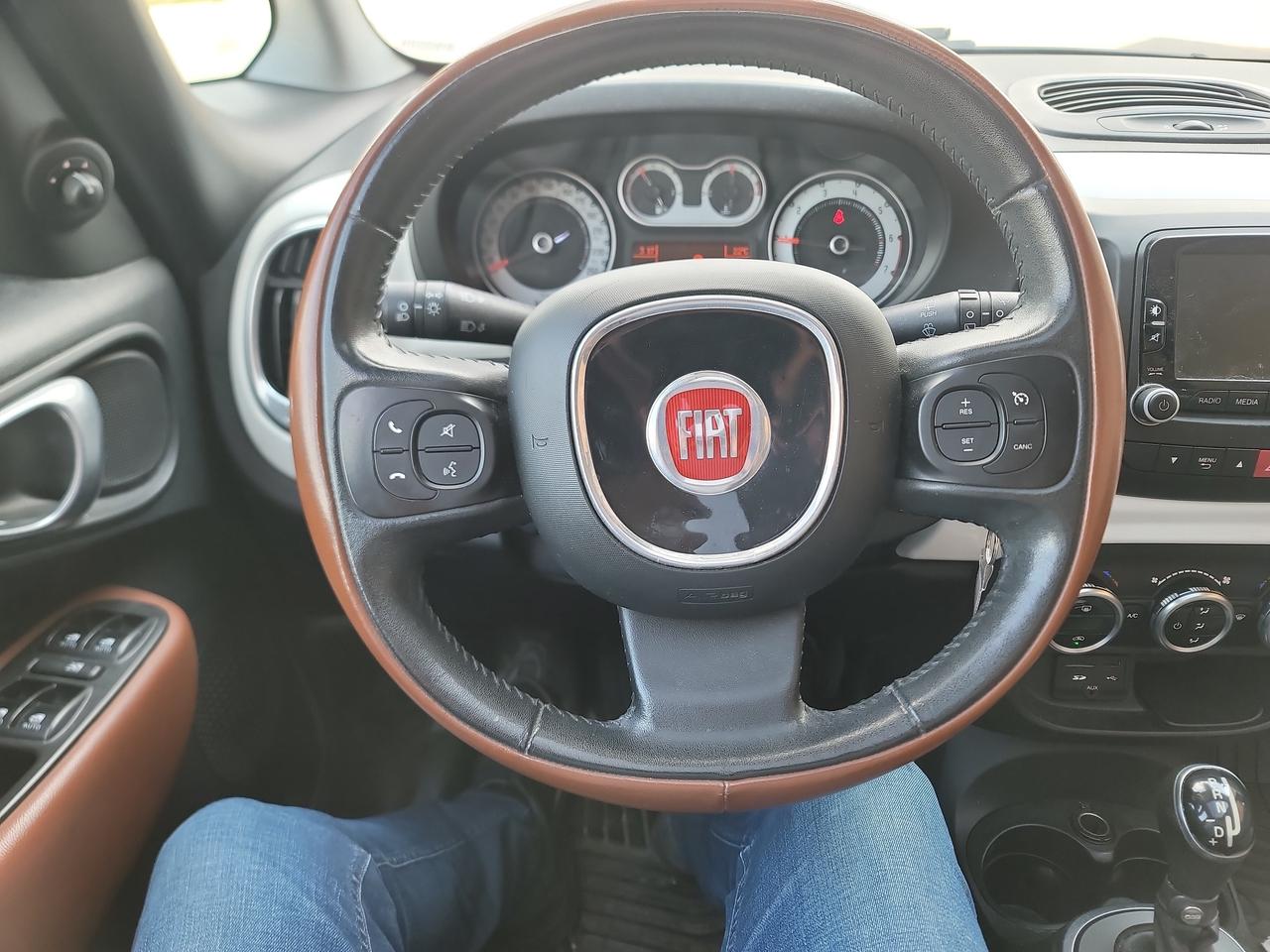 2014 Fiat 500L 5dr HB Trekking Photo