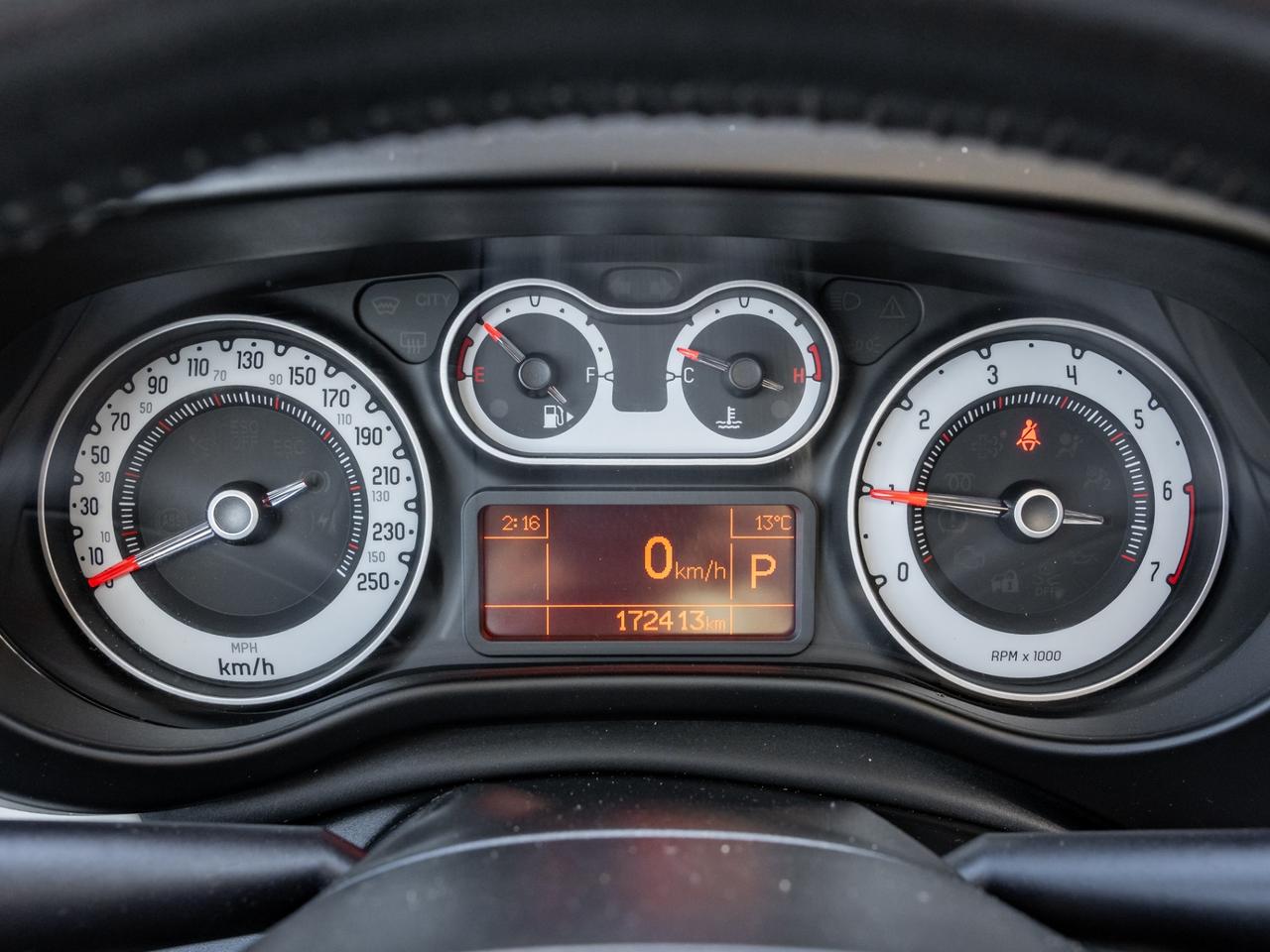 2014 Fiat 500L 5dr HB Trekking Photo