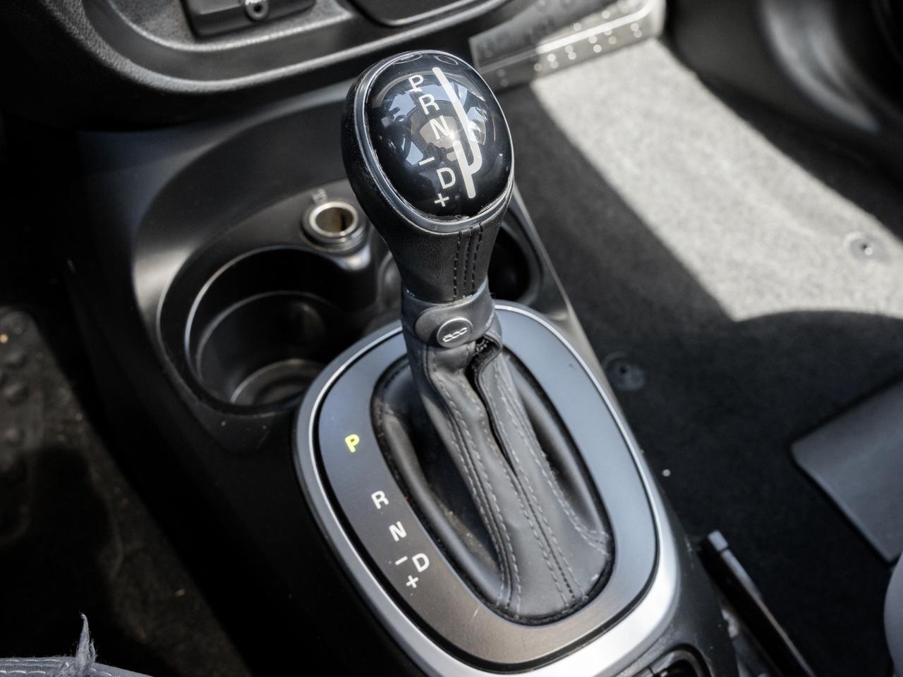 2014 Fiat 500L 5dr HB Trekking Photo