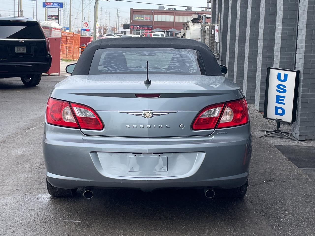 2008 Chrysler Sebring CONV   LIMITED   LEATHER   ACCIDENT FREE!! Photo
