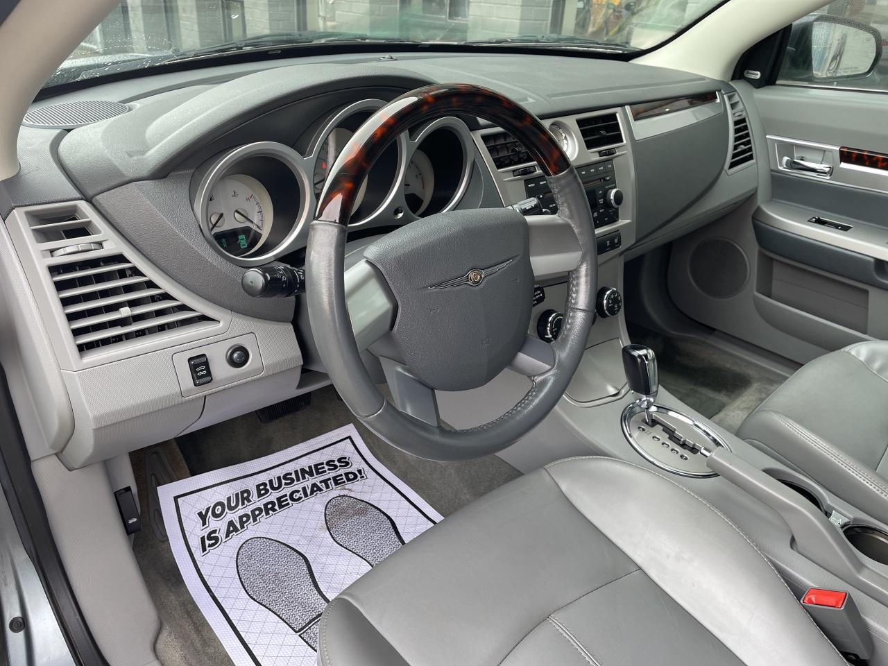 2008 Chrysler Sebring CONV   LIMITED   LEATHER   ACCIDENT FREE!! Photo