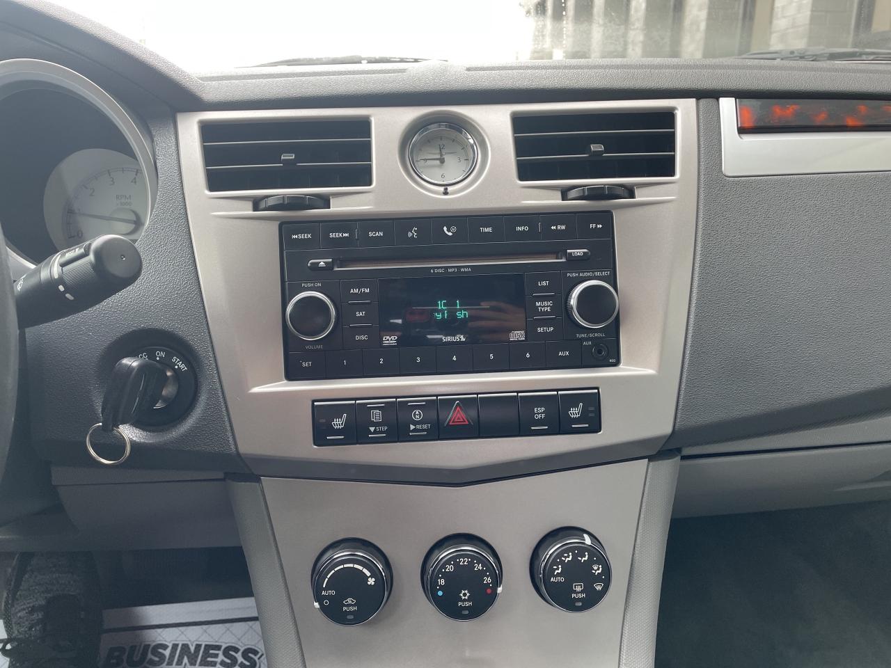 2008 Chrysler Sebring CONV   LIMITED   LEATHER   ACCIDENT FREE!! Photo