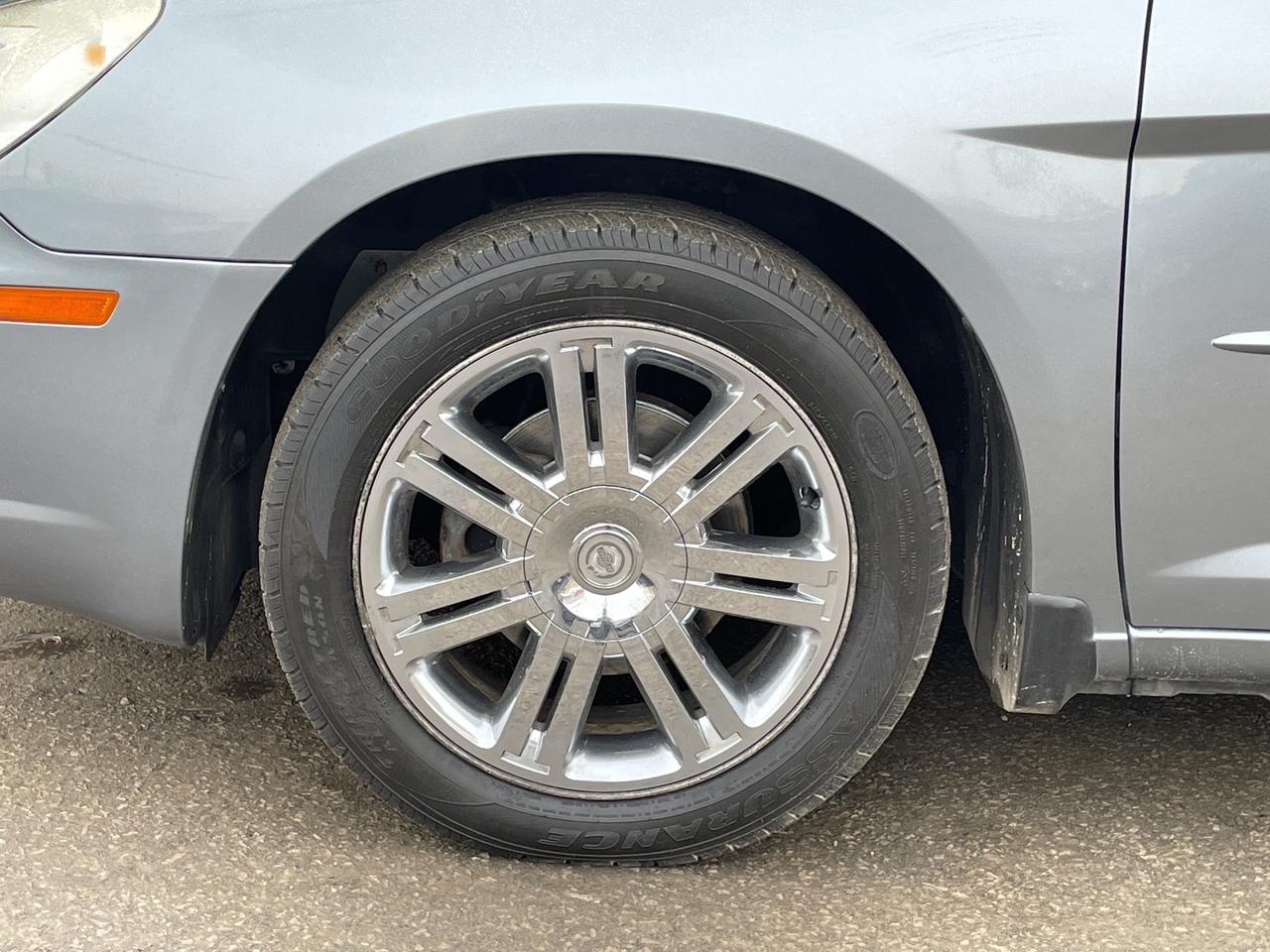 2008 Chrysler Sebring CONV   LIMITED   LEATHER   ACCIDENT FREE!! Photo