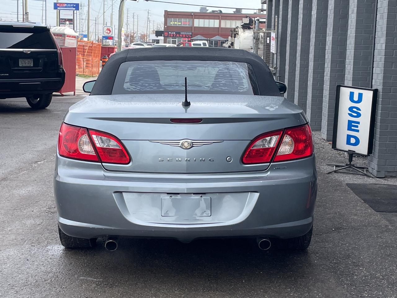 2008 Chrysler Sebring CONV   LIMITED   LEATHER   ACCIDENT FREE!! Photo