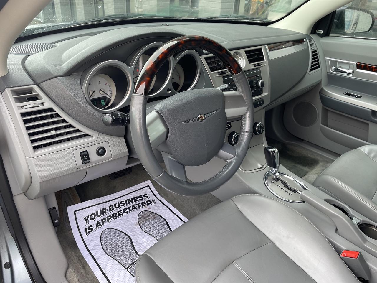 2008 Chrysler Sebring CONV   LIMITED   LEATHER   ACCIDENT FREE!! Photo