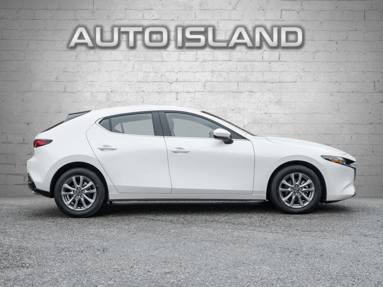 2024 Mazda Mazda3 Sport GS FWD -NO Accidents-Sunroof-Heated Seats/Steer-Ca Photo2