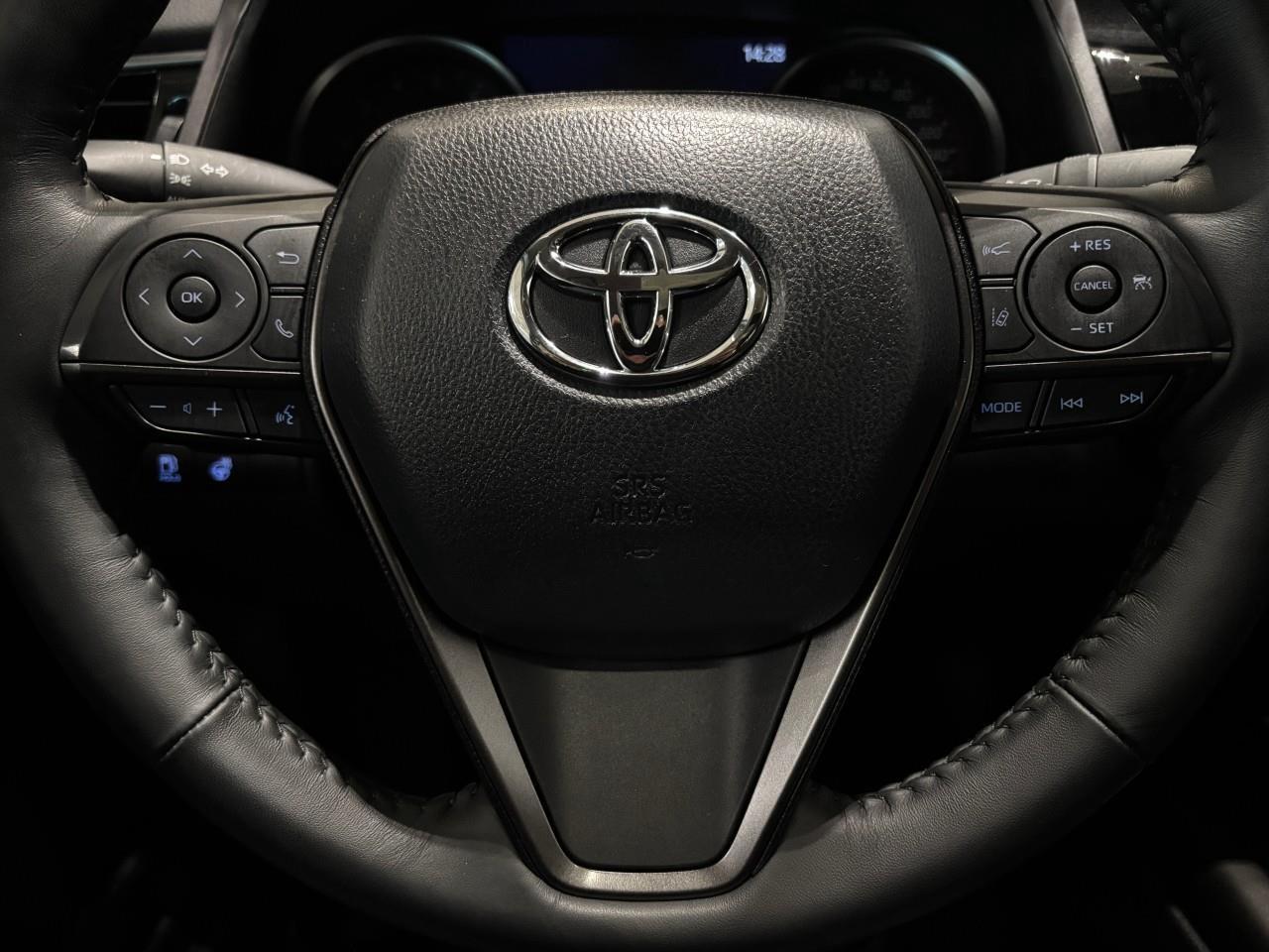 2024 Toyota Camry XSE Photo