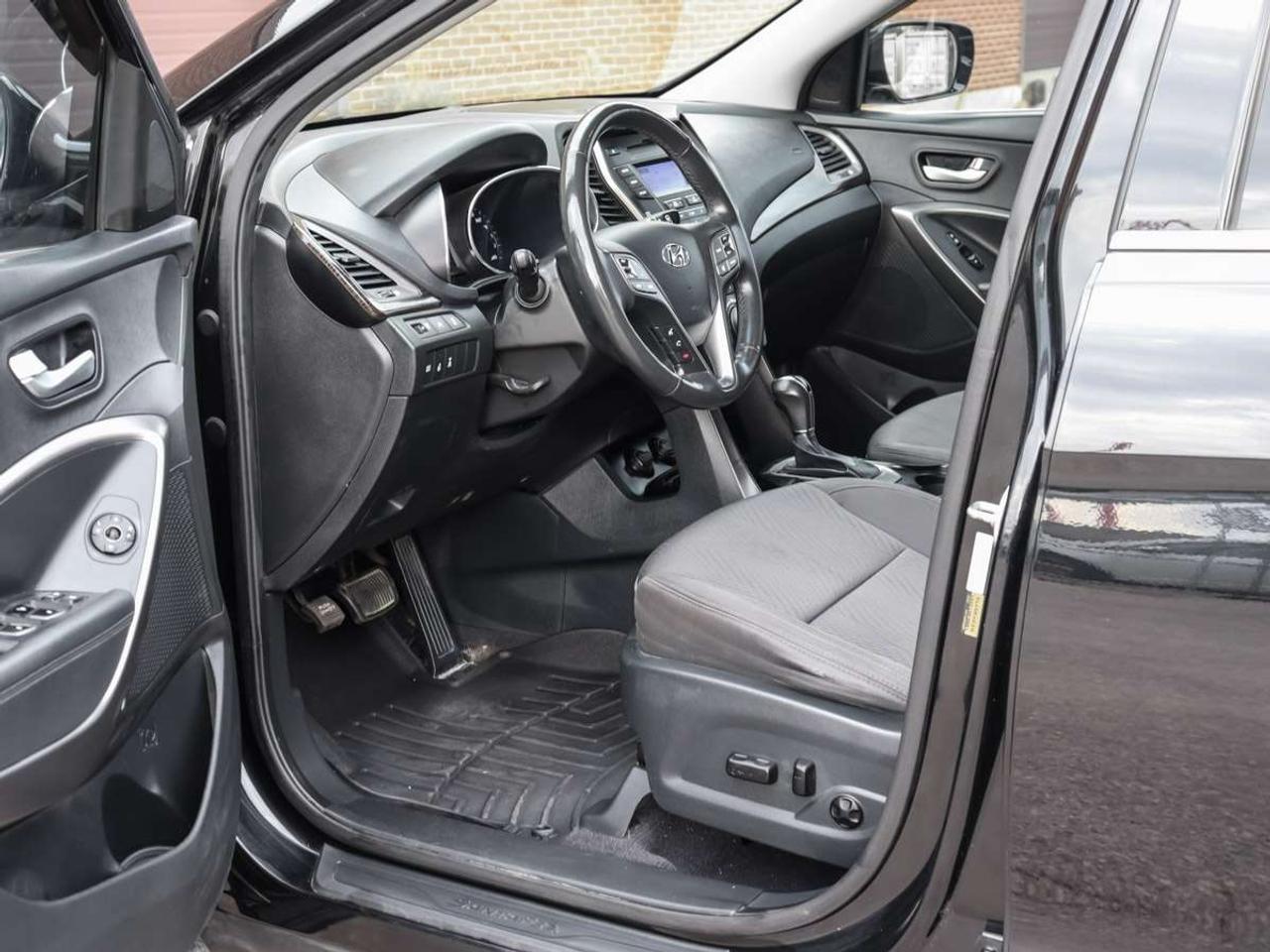 2014 Hyundai Santa Fe AWD 2.0T Premium Photo