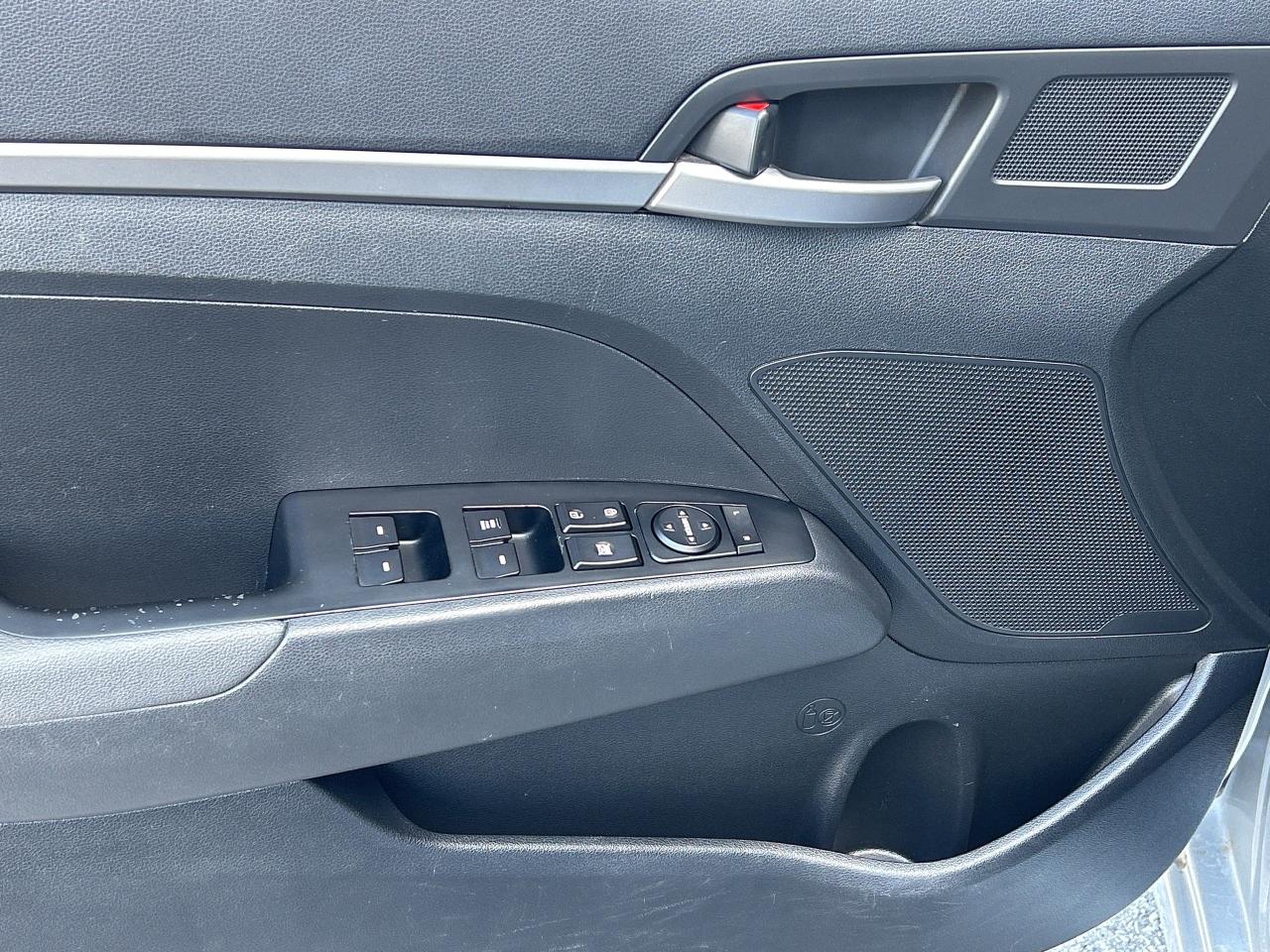 2017 Hyundai Elantra LE   BLUETOOTH   A/C   AUTO   SOLD CERTIFIED Photo