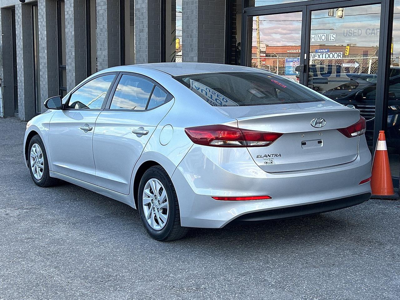 2017 Hyundai Elantra LE   BLUETOOTH   A/C   AUTO   SOLD CERTIFIED Photo4