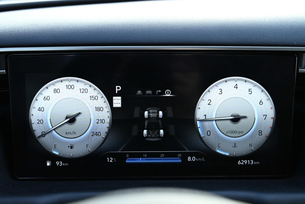 2022 Hyundai Santa Cruz Ultimate/ AWD/ Fully loaded Photo