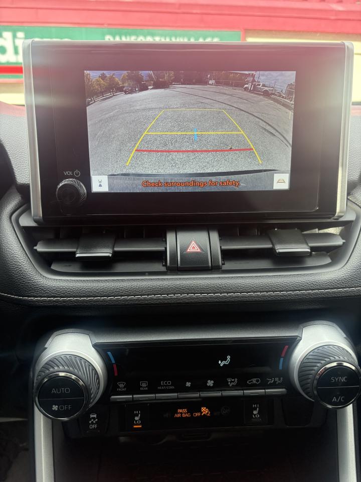 2023 Toyota RAV4 Hybrid XLE AWD Photo