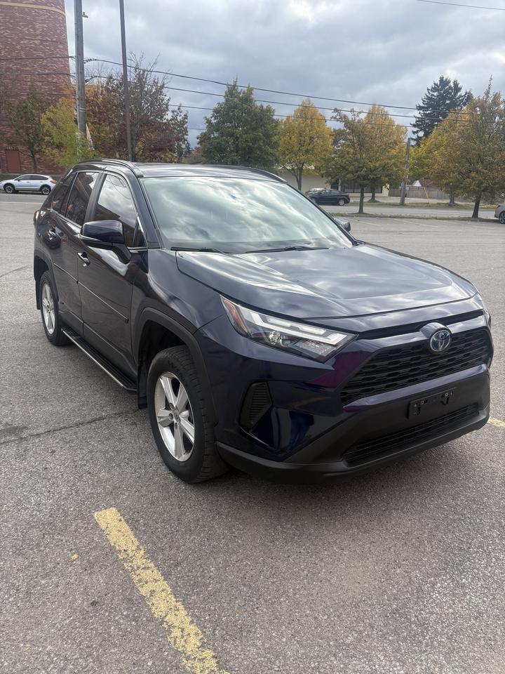 2023 Toyota RAV4 Hybrid XLE AWD Photo0
