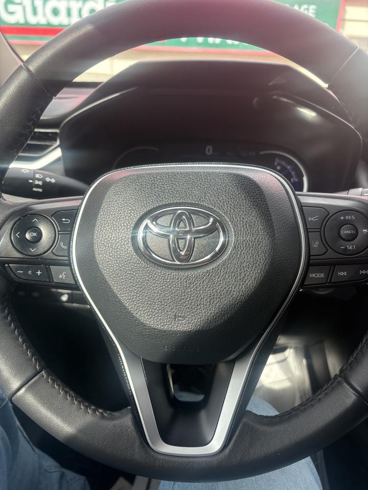 2023 Toyota RAV4 Hybrid XLE AWD Photo