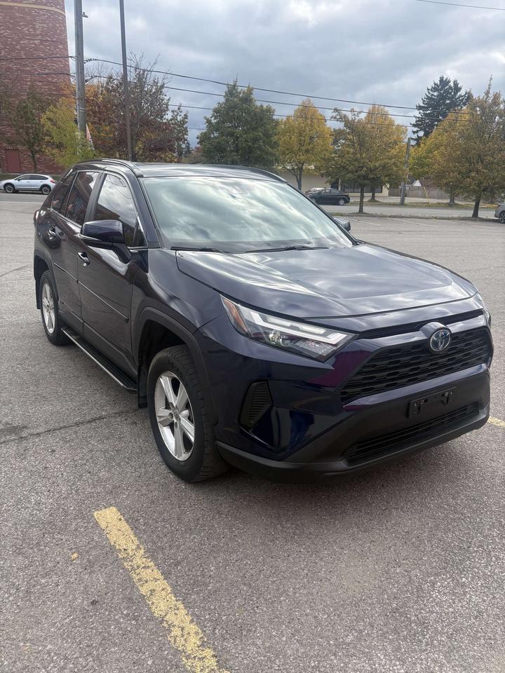 2023 Toyota RAV4 Hybrid XLE AWD Photo0