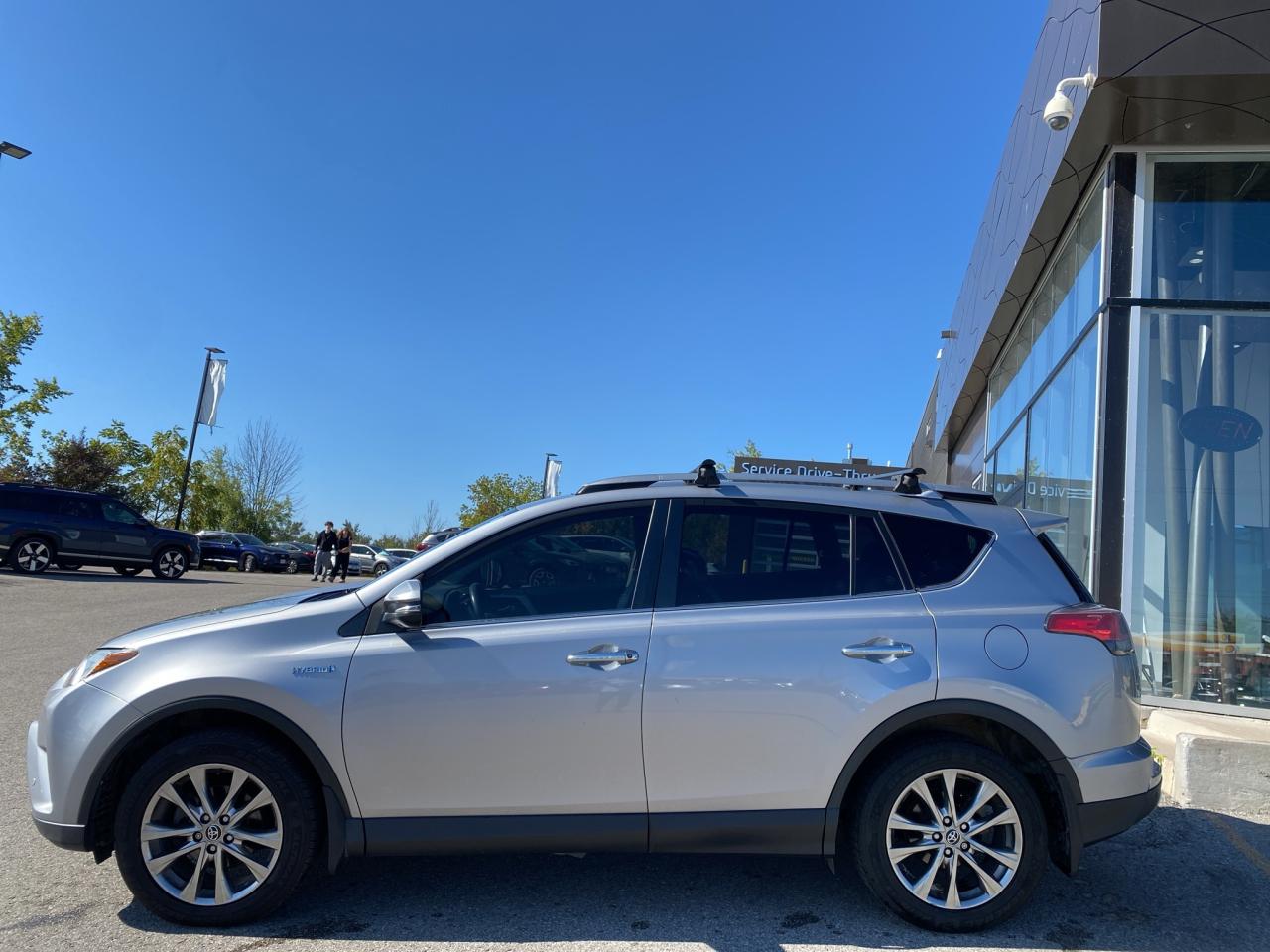 2018 Toyota RAV4 AWD Hybrid Limited Photo