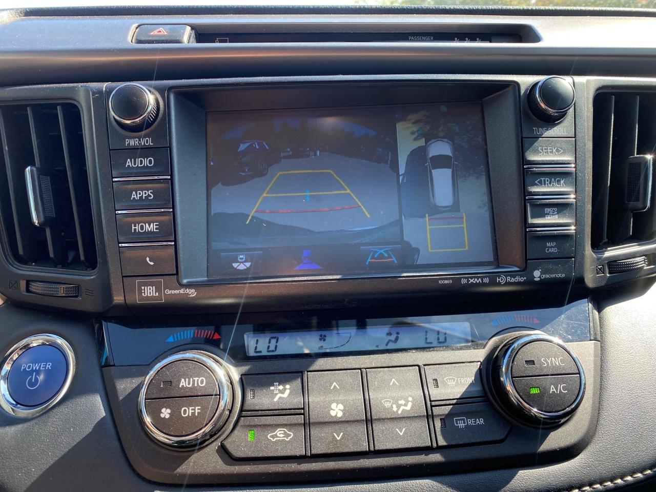 2018 Toyota RAV4 AWD Hybrid Limited Photo