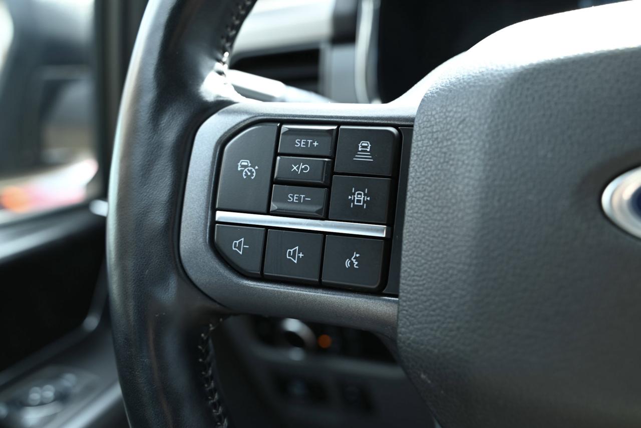 2023 Ford F-150 Lightning XLT , NO ACCIDENTS, HARD TONEAU COVER, SIDE STEPS Photo