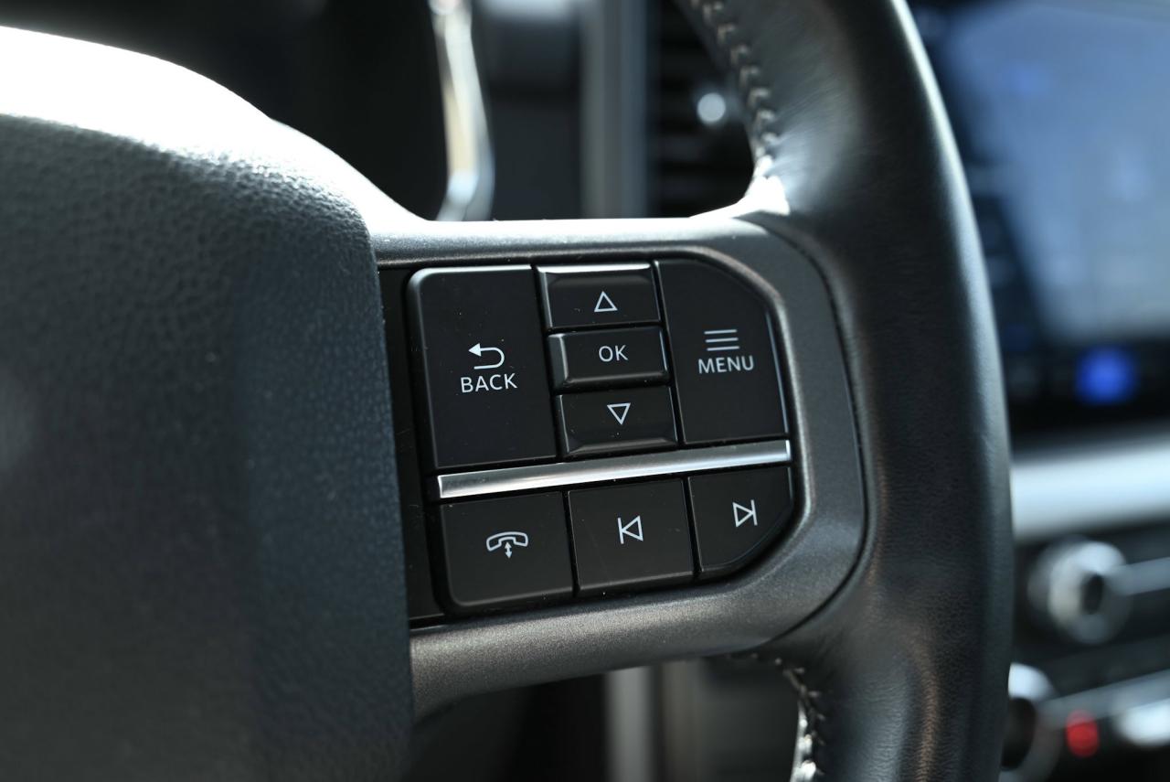 2023 Ford F-150 Lightning XLT , NO ACCIDENTS, HARD TONEAU COVER, SIDE STEPS Photo