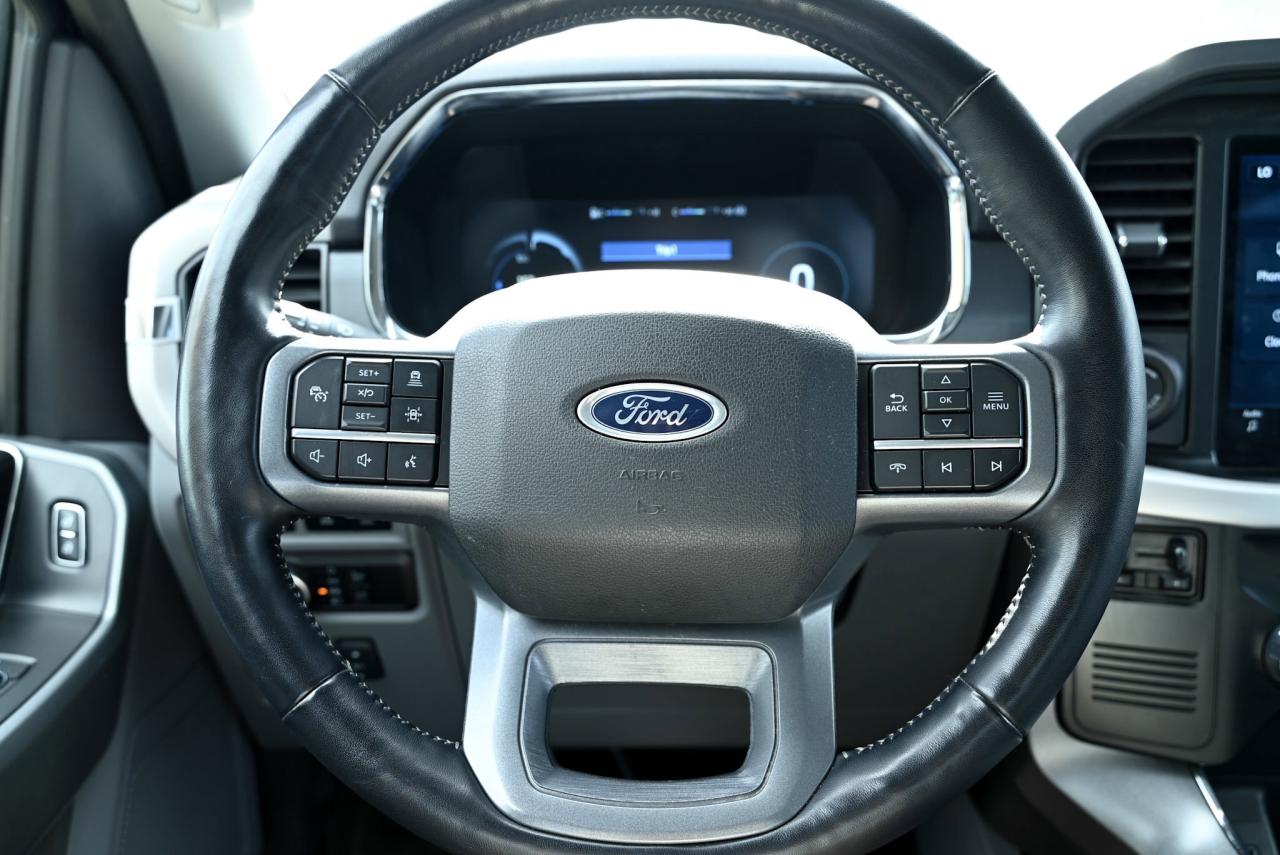 2023 Ford F-150 Lightning XLT , NO ACCIDENTS, HARD TONEAU COVER, SIDE STEPS Photo