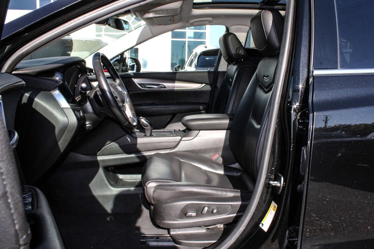 2018 Cadillac XT5 AWD Luxury  Gps SiriusXM HtdSeats Photo