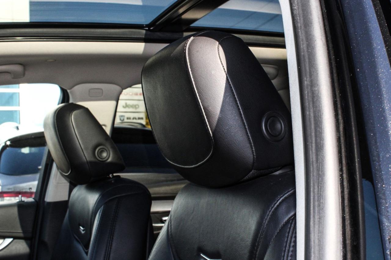 2018 Cadillac XT5 AWD Luxury  Gps SiriusXM HtdSeats Photo