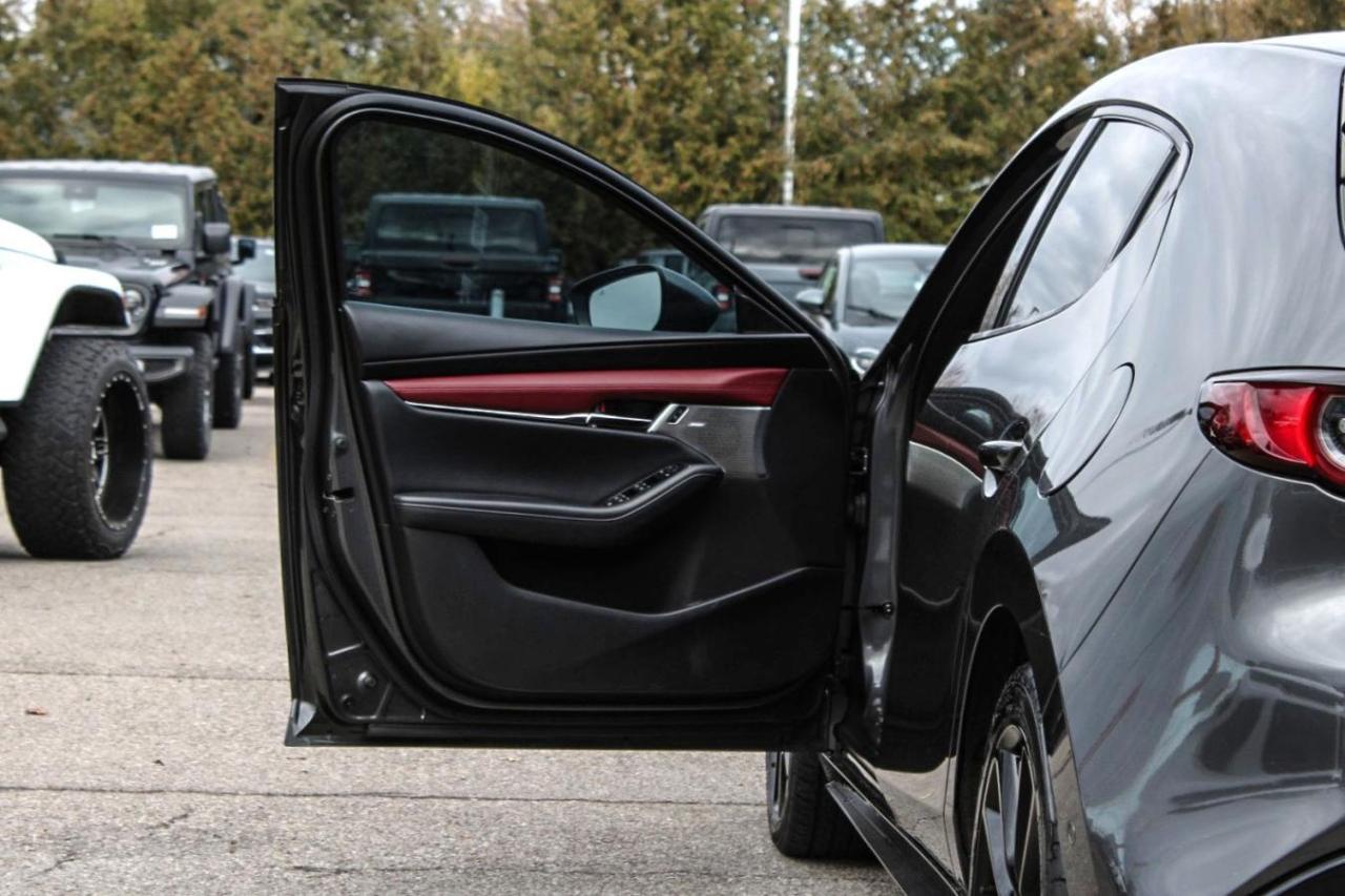 2020 Mazda MAZDA3 GT Auto i-ACTIV AWD Photo