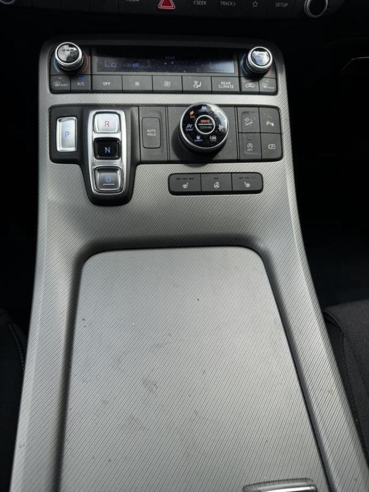 2023 Hyundai PALISADE Preferred 8-Passenger AWD Photo