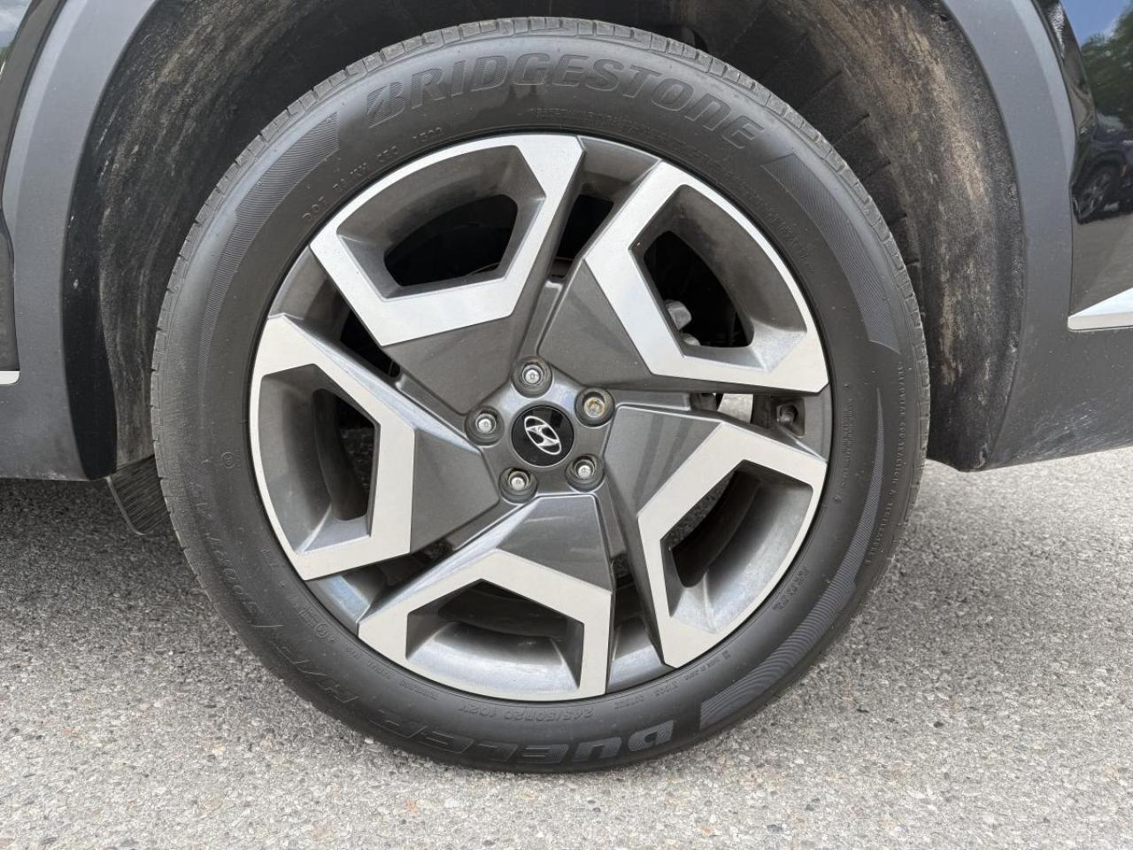 2023 Hyundai PALISADE Preferred 8-Passenger AWD Photo