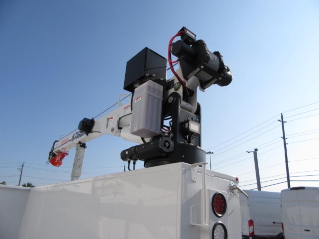 2021 Ford Super Duty F-550 DIESEL AUTO 4X4 REG CAB/ NEW SERVICE BODY/ CRANE Photo