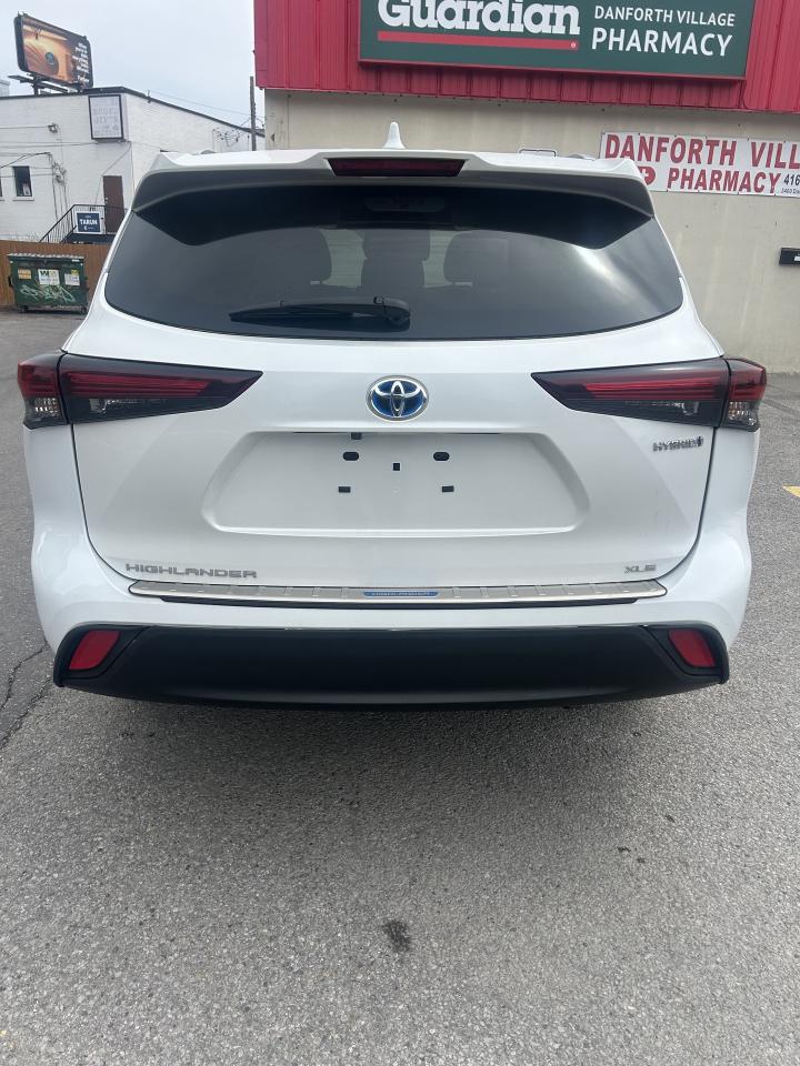 2024 Toyota Highlander HYBRID xle awd Photo