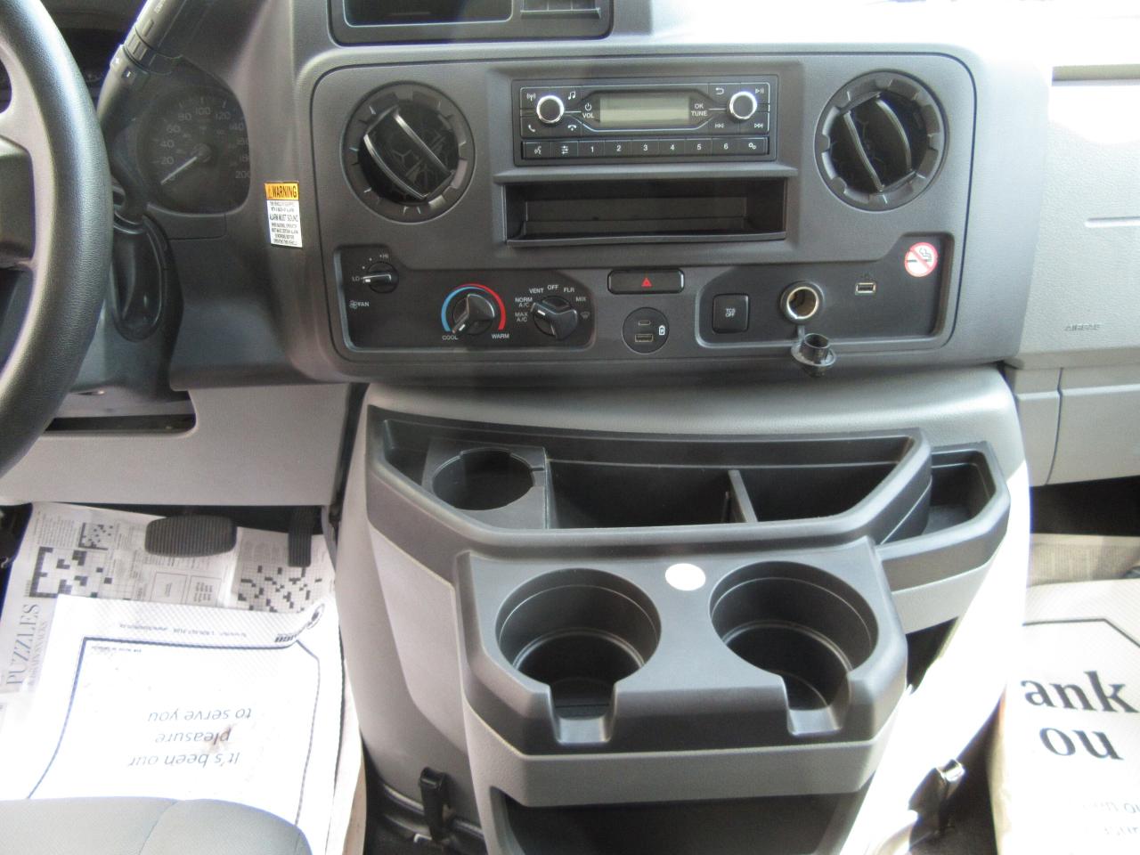 2023 Ford E-450 CUBE VAN 16FT HIGH BOX & POWER LIFTGATE Photo