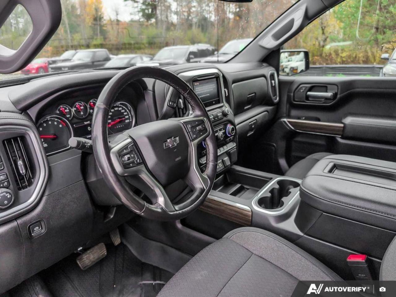 2021 Chevrolet Silverado 1500 RSTOne Owner   Heated Seats   Trailer Brake Contro Photo