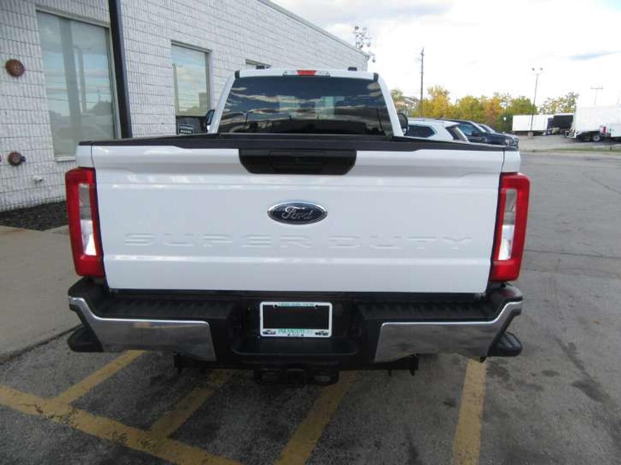 2024 Ford F-250 CREW CAB 4X4 XLT PKG 8 FT LONG BOX Photo
